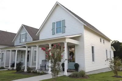 Image de New! - Ole School Getaway - Cozy Southern Retreat