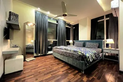 Image de Luxury Apartment w/ City View