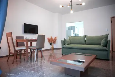 Image de Grec Maison Piraeus by GrecCollection \nTwo-Bedroom Family Apartment with Balcony