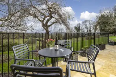 Eastcombe Annexe -  a super house sleeping two guests in Stow-on-the-Wold