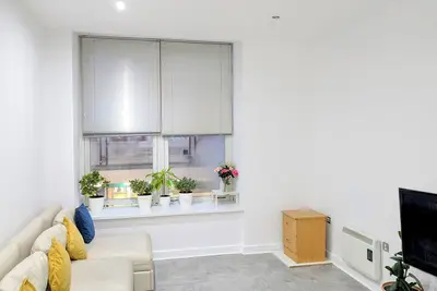 Image de Lovely light and spacious flat in central Reading