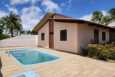 Image de House in a gated community in Guarajuba - the best beach on Estrada do Côco.