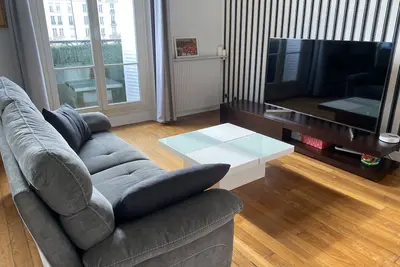 Image de Appartement haussmannien lumineux proche Nation