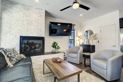 Image de Luxury New Build River West 611
