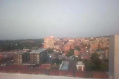 Image de Elegant bedroom apartment in vibrant Johannesburg with fitness centrr, WiFi