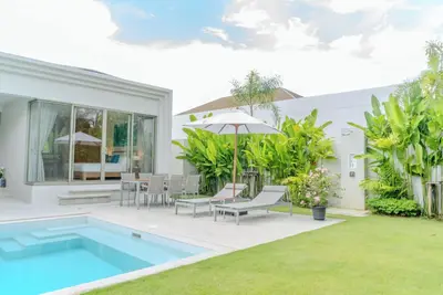 Image de 4-bedroom Villa - Newly Renovate & Spacious Living, 15 Min to Beach l Breeze 3
