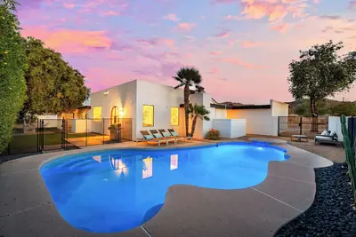 Image de Phoenix Vista / Mountain Views, Pool & Fire Pit