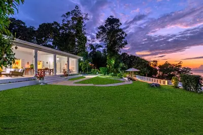 Image de Contemporary Ocean View Villa