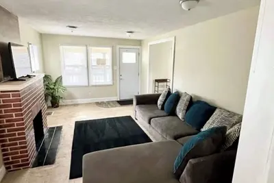 Image de Comfy 3 Bedroom Entire Home With Cozy Vibes