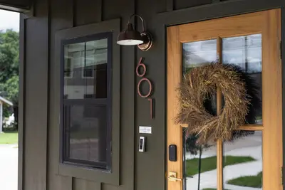 Image de The Bryan Treehouse, near Texas A&M! Your Home Away from Home!