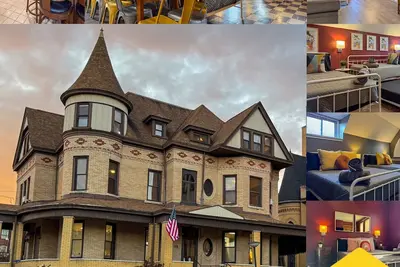 Image de Pittsburg Mansion! 12 Bedrooms with 24 Beds plus WiFi