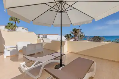 Vacances 'Casa Del Mar' avec vue sur la mer, terrasse privée et Wi-Fi