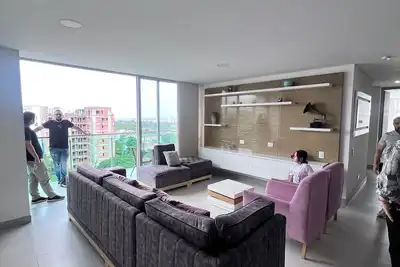 Image de Luxurious apartment surrounded by nature, . In the best sector of Cali.