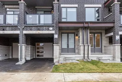 Image de Charming 3-Story Townhouse, Free Parking