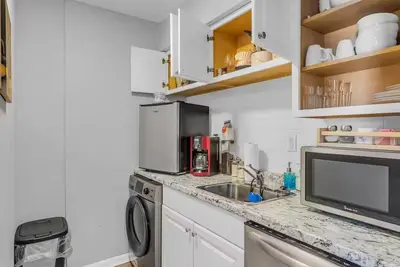 Image de Elegant 3br Retreat: Comfort, Style Prime Location