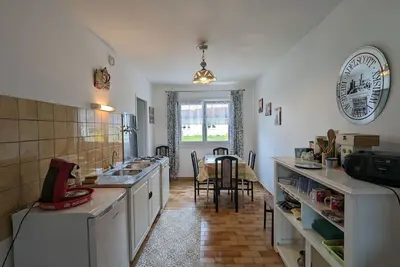 Image de Gîte Renardeau : Confort et Nature à Chassey-Beaupré