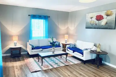 Image de Spacious 4-bedroom house with WiFi, Ac in charming Columbus