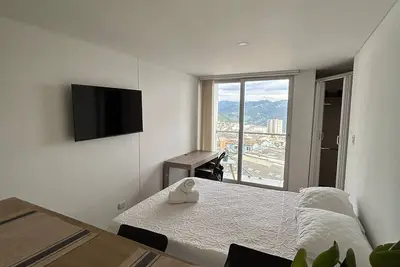 Image de Sophisticated with a Prime Location - Stratum 5