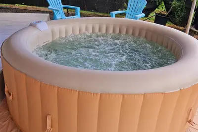 Image de appartement T3 avec spa entre mer et montagnes