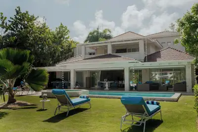 Image de Luxury 4-Bedroom Golf Villa with Private Pool in the Exclusive Punta Cana Resort