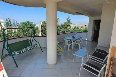 Appartement 'Veranda Sul Beach Di Alcamo Marina' avec vue sur mer, Wi-Fi et climatisation