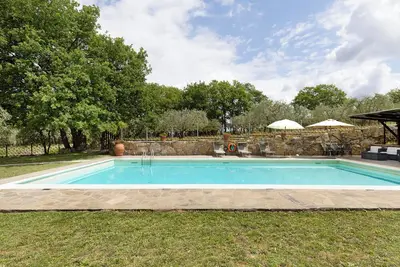 Image de Villa 'Podere Beccalorzo avec Piscine Privée, Wi-Fi et Climatisation'