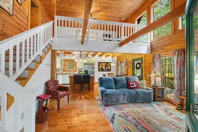 Image de Gated neighborhood - Hot Tub & Fire Pit