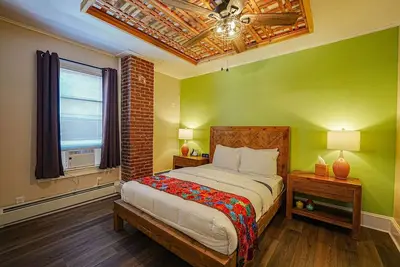 Image de Quaint Room in Milford: A Sweet Escape for Familie