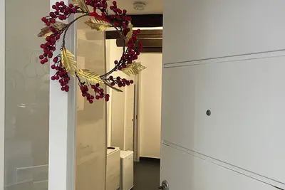 Image de RAMA_CHIAIA10 a small space in the center of the city.