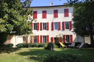 Image de Maison L'Arénoulat à Aspet – charme, jardin & confort au cœur du Comminges, proche centre & nature