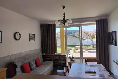 Image de Lac & Nature – Appartement cosy à 100m du lac de Villefranche-de-Panat, Aveyron authentique