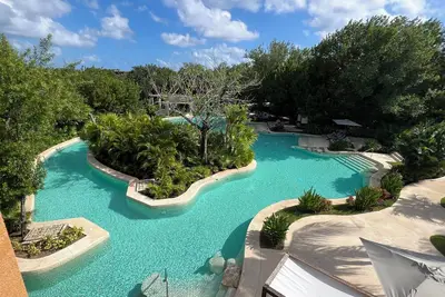 Image de **Luxury Three Bedroom Villa with Pool, Mayakoba, Mexico**\n