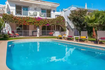 Image de Family Villa w/ Pool & Bbq in Olhos d’Água