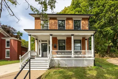 Image de Charming Historic Gem in the Heart of Galena!