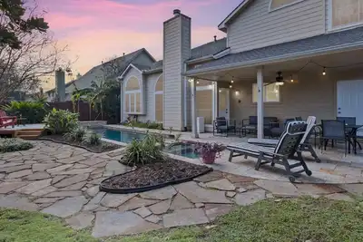 Image de Gorgeous 6br 3, 5 Bth Home with Pool and Game Room