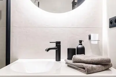 Image de Agréable appartement pour 3 personnes avec climatisation, Wifi, Tv et parking