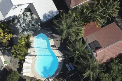 Image de Gîte Confortable avec Piscine Partagée et Jardin à Saint-Louis