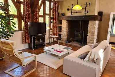 Image de Longère de charme rénovée, 2 chambres, proche Orléans