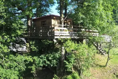 Image de Cabane perchée avec terrasse, sauna et Bbq à Ferdrupt
