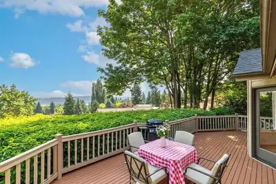 Image de Family Redmond Home with Ac 3 mins to Msft