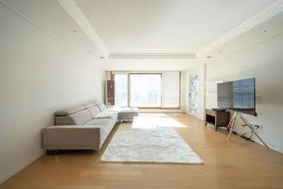 Image de Spacious 2bdr 2bth Room in Gangnam 105m2
