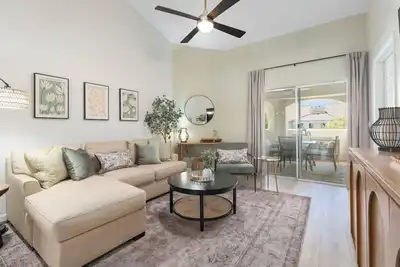 Image de PalmView Lux 2br/2ba Retreat - Patio, Views, Pool & Spa, Private Gated Enclave
