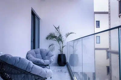 Image de Urban Tranquil Home in the hub of Accra with a Dishwasher and necessary Gadgets