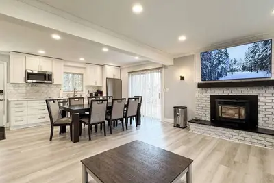 Image de Vermont Retreat–Near Downtown & Killington
