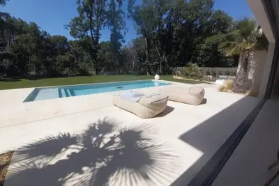 Image de Luxury villa with beautiful view, Aix-en-Provence (13)