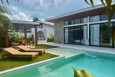 Image de Golden Palm Pool Villa near Fisherman's Village