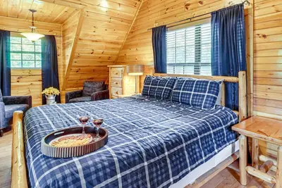 Image de Top-Ranked Cabin! Great Amenities! Perfect Location! Secluded Hideaway. Ez Roads