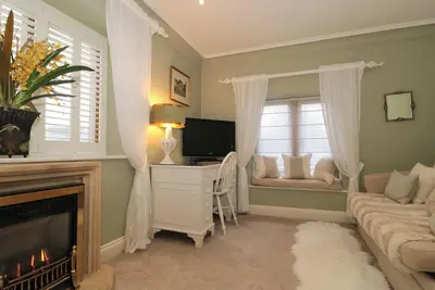 Image de Tree Tops, pet friendly, character holiday cottage in Broadway