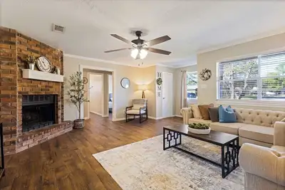 Image de Charming 3-bedroom house with Ac and WiFi in welcoming Bryan