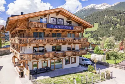 Image de Penthouse mit 2 Schlafzimmer by Interhome